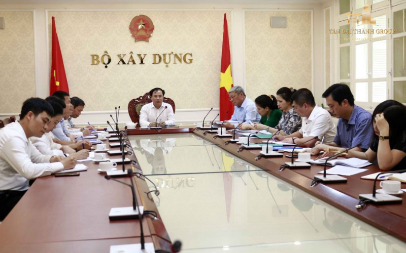 Thứ trưởng Bộ Xây dựng, ông Nguyễn Văn Sinh nhấn mạnh xử lý nghiêm các trường hợp vi phạm pháp luật về đất đai, kinh doanh