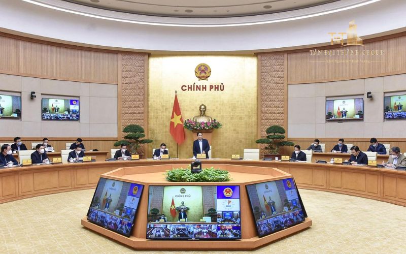 Thủ tướng Phạm Minh Chính chủ trì cuộc họp với các bộ, ngành, địa phương về chủ trương đầu tư xây dựng đường vành đai 4 TP. Hồ Chí Minh